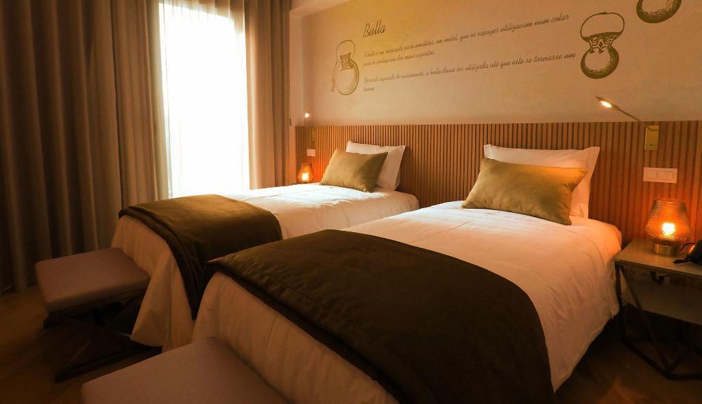 Castelo Hotel 查韦斯 外观 照片