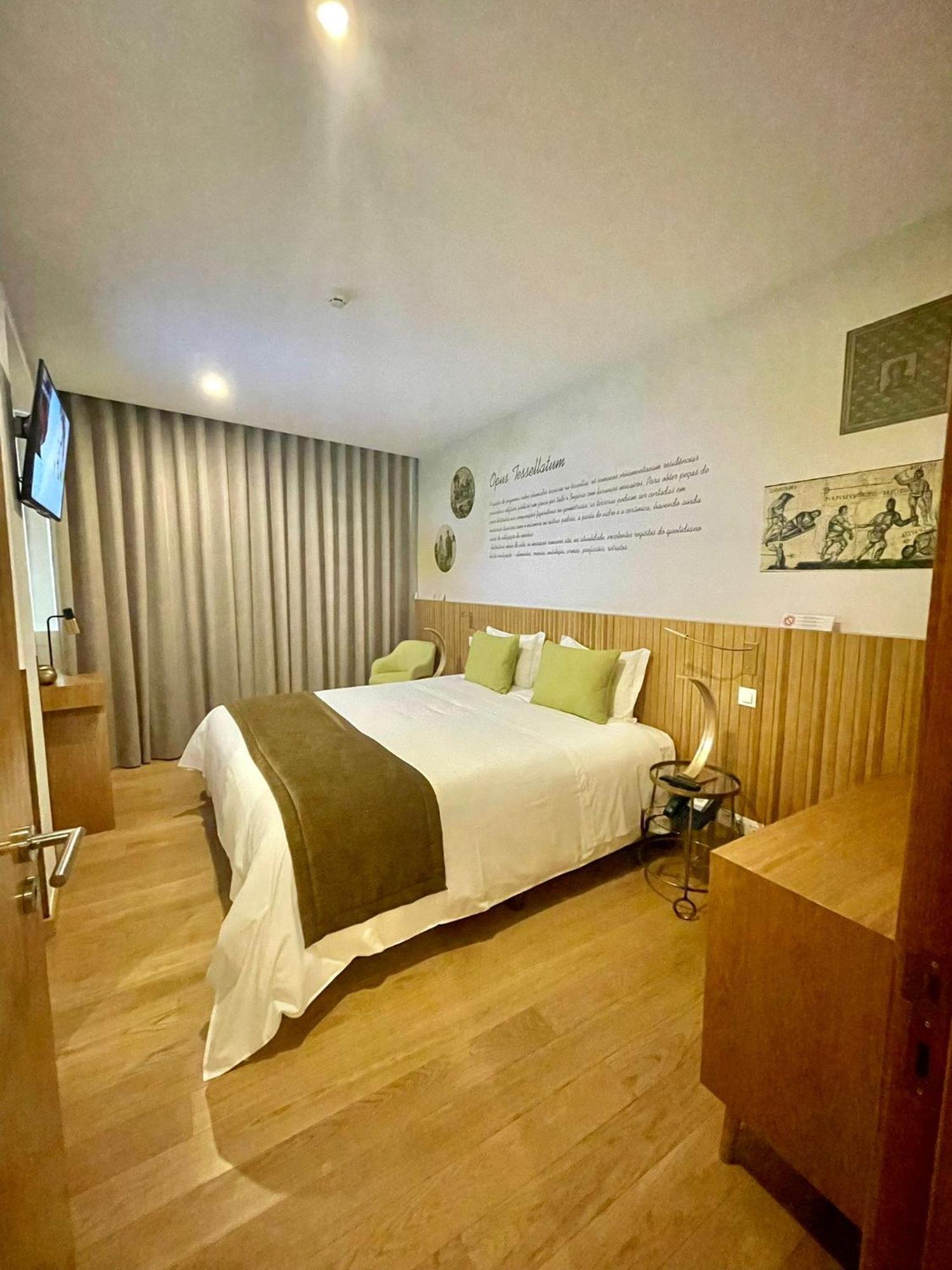 Castelo Hotel 查韦斯 外观 照片